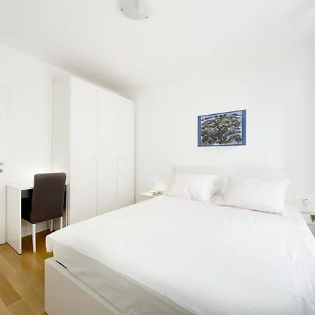 S'akvarel 1 - Private Garage 公寓 *