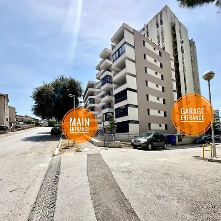 S'akvarel 1 - Private Garage 公寓 *