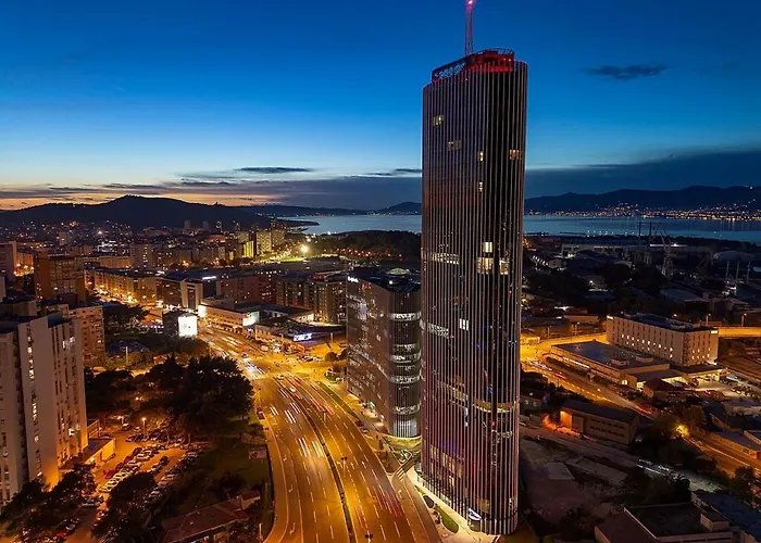 Apartman S'akvarel 1 - Private Garage Split