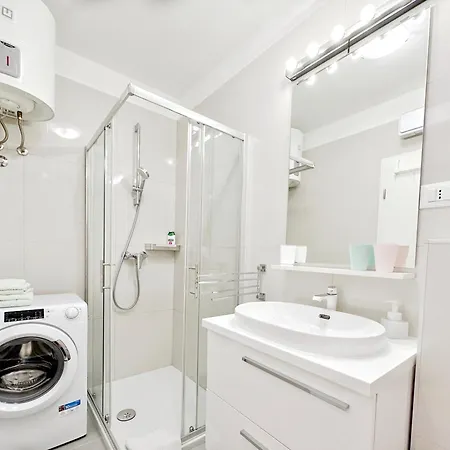 S'akvarel 1 - Private Garage Апартаменты Сплит