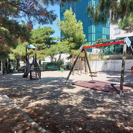 S'akvarel 1 - Private Garage *